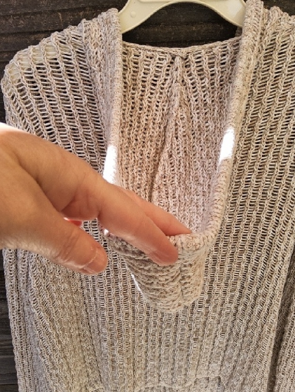 Chico's Open-Weave V-Neck Sweater in Light Beige Size XL - Picture 8 of 9